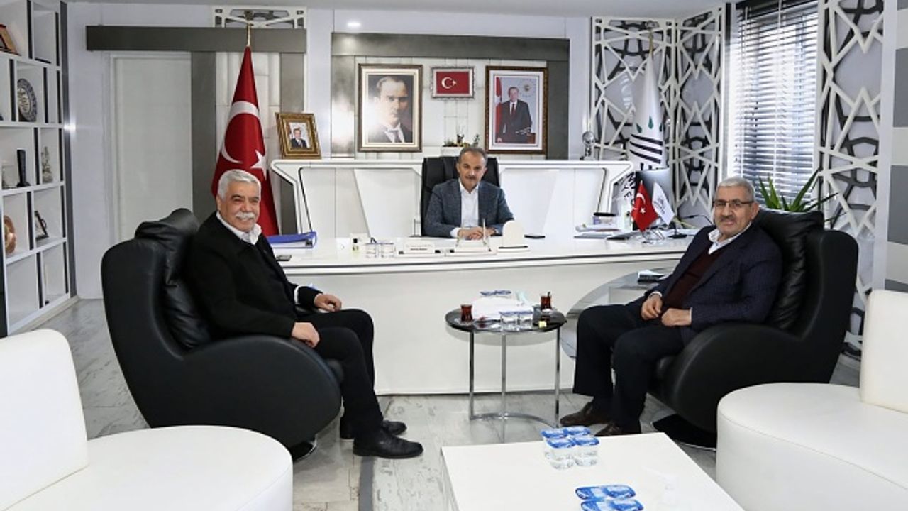 Akıncılar Belediye Başkanı Çetinkaya'dan, Başkan Kılınç'a ziyaret