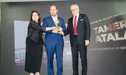 Tamer ATALAY’a İpekyolu Yılın Altın Adamı Ödülü