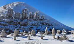 Nemrut Dağı’nda Yaz'da Güzel, Kışta Güzel