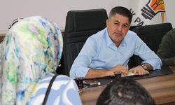 İshak Şan, vatandaşları parti İl binasında dinledi