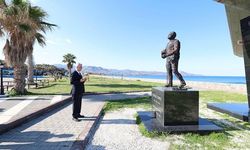 Bakan Bolat: Kıbrıs davası şehitlerimizi rahmetle saygıyla yâd ediyorum.