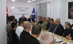 Anahtar Parti İl Başkanlığı’nda bayramlaşma programı