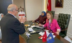 Derya Bakbak Gaziantep’te vatandaşları dinledi