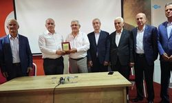 Hüseyin Özhan, Akıncılar Belediye Başkanı Çetinkaya’yı ziyaret etti