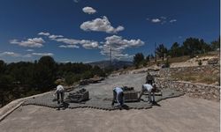 Adıyaman köylerinde 1 milyon 170 bin metrekareyi aşan parke taşı seferberliği