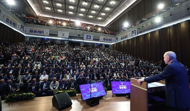 Erdoğan "Milletle devleti kucaklaştıran biz olduk"