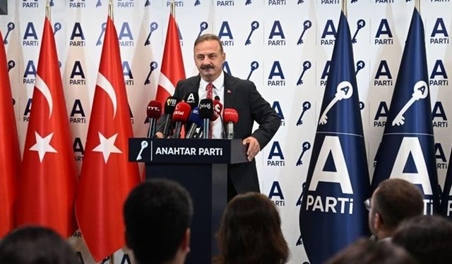 Ağıralioğlu, Cezaevinde Fatih Altaylı'yı ziyaret etti