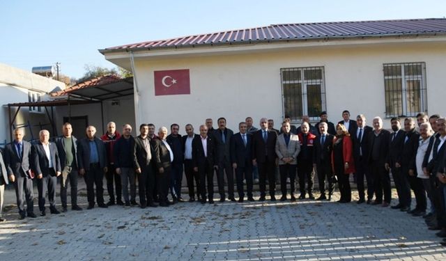 Hüseyin Özhan, Gölbaşı’nda muhtarlarla bir araya geldi