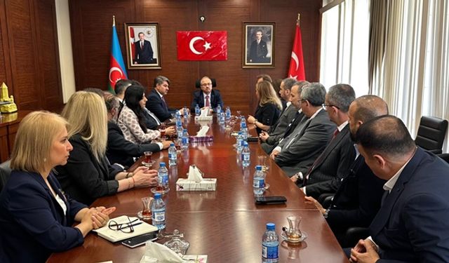 Bakü büyük güne hazır, TUİB Bakü'de form düzenliyor