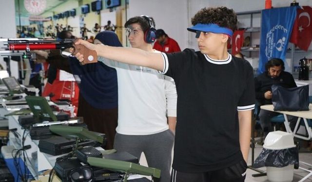 Mehmet Ali Kaya, deprem acısını Avrupa Şampiyonluğu ile azalttı