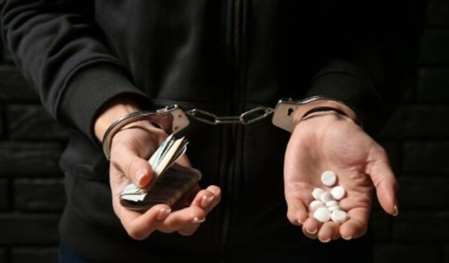 Gümrük kapılarında 828 milyon liralık uyuşturucu yakalandı