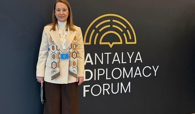 Derya Bakbak: Antalya diplomasi formunda Gaziantep’i anlattım