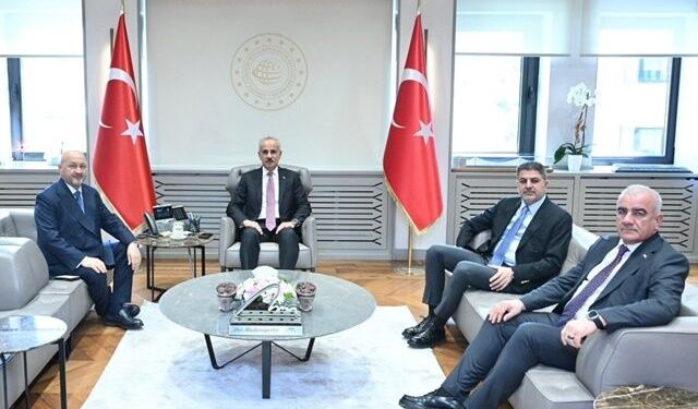 Adıyaman Milletvekillerinden Bakan Uraloğlu’na ziyaret
