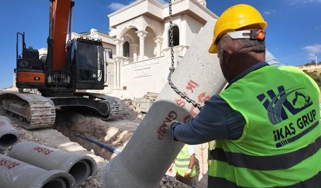 ŞANLIURFA’DA ALTYAPI ÇALIŞMALARI ARALIKSIZ SÜRÜYOR