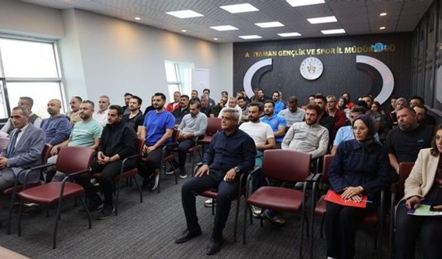 Şükrü Yılmaz, Adıyaman’da antrenörlerle bir araya geldi