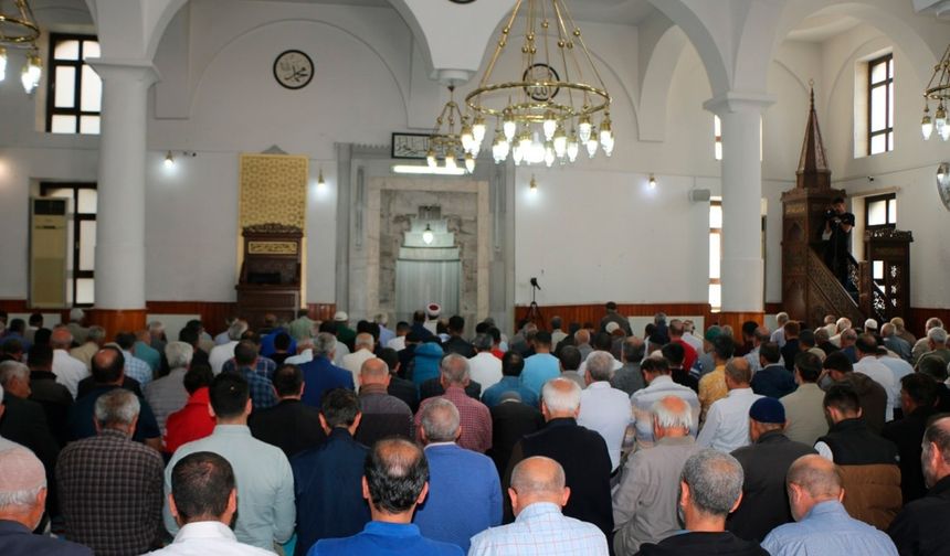 Adıyaman'da Gazze şehitleri için gıyabi cenaze namazı kılındı 