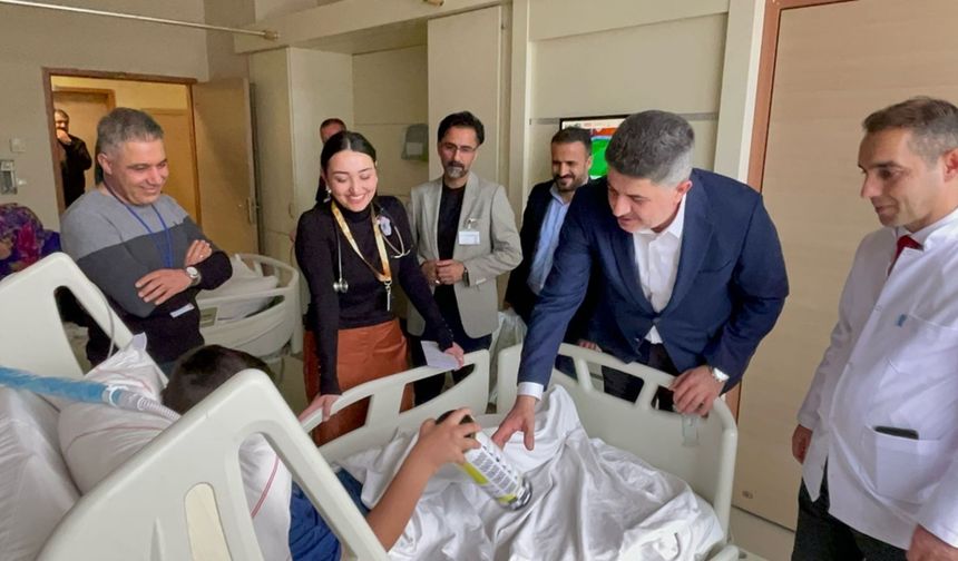 Milletvekili Doç.Dr.İshak Şan hastaneyi Ziyaret Etti