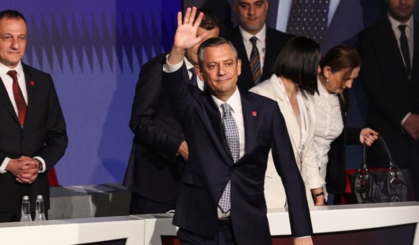 21. Olağanüstü Kurultayda Özgür Özel yeniden seçildi