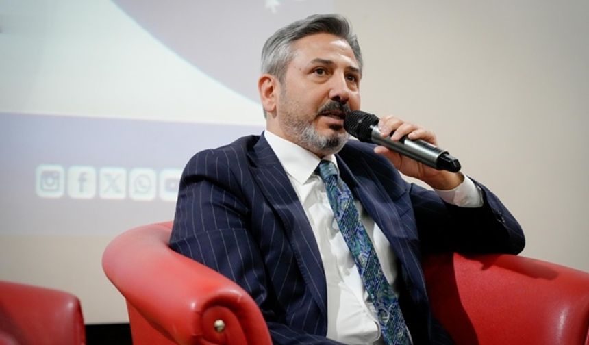 Ahmet Aydın, Ahmet Aydın'ı anlattı