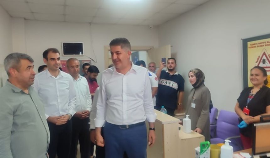 İshak Şan, Kahta’da deprem konutlarını inceledi
