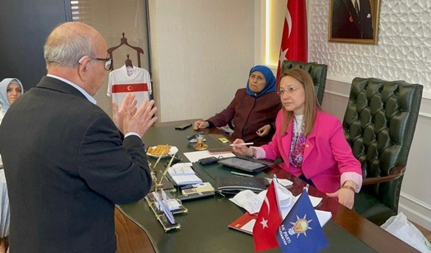 Derya Bakbak Gaziantep’te vatandaşları dinledi