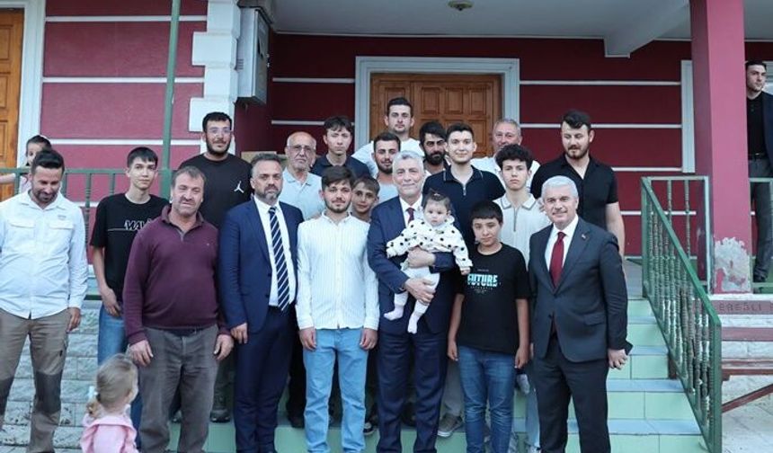 Ereğliler hemşerileri bakan Ömer Bolat'ı bağrına bastı