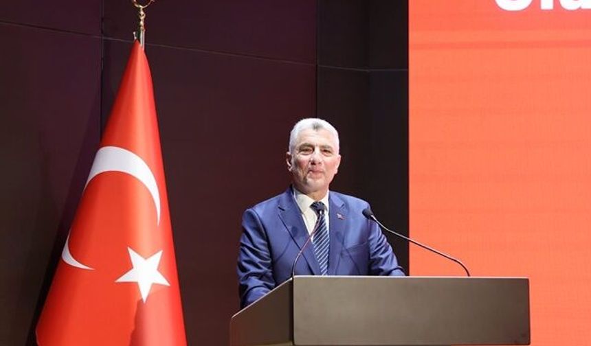 Ömer Bolat: Otomotiv sektöru Türkiye ekonomisinin lokomotifidir