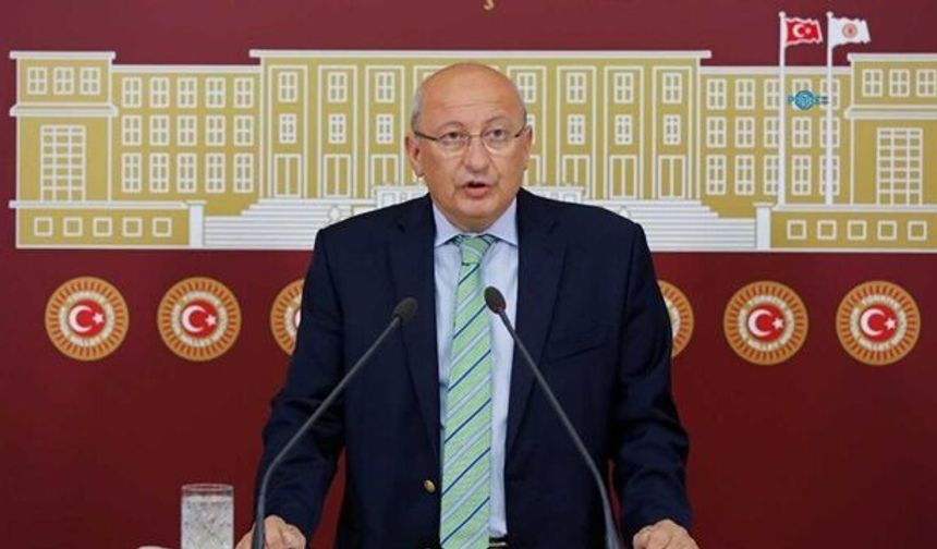 Utku Çakırözer: Eylülde 50 kez hakim karşısına çıkan gazeteciler, 1350 erişim engeli