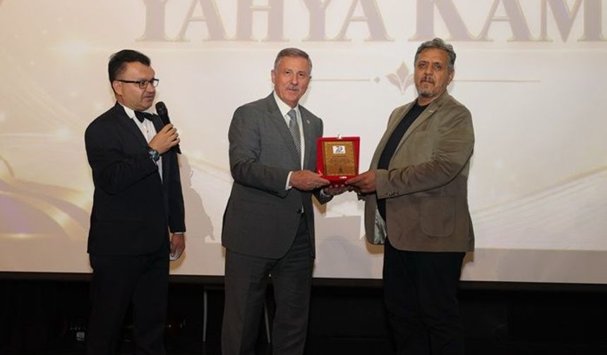 SELÇUK ÖZDAĞ: “MERHAMETİN VE EMEĞİN DE KAHRAMANLARI VAR”