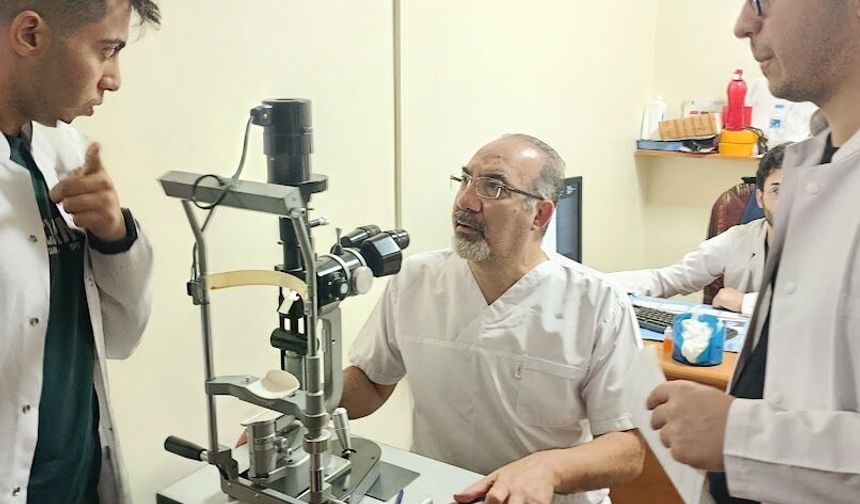 PROF. DR. OĞUZHAN SAYGILI HASTALARINA ŞİFA OLMAK İÇİN MESAİ TANIMIYOR