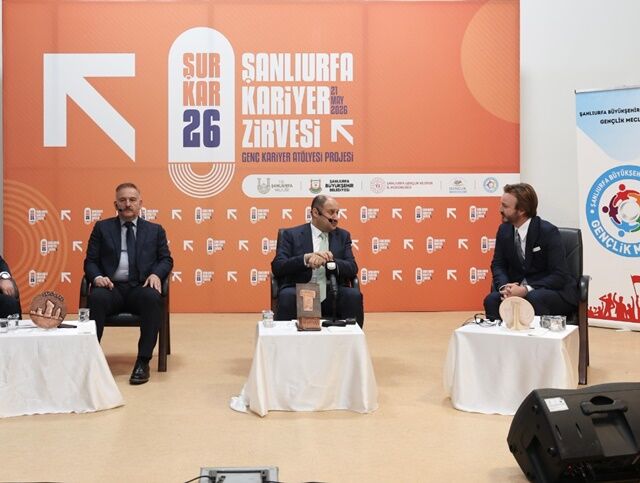 KASIM GÜLPINAR: “GENÇLERE YAPILAN YATIRIM GELECEĞE YATIRIMDIR”