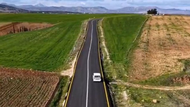 Adıyaman’da köy yollarına 38 kilometre sıcak asfalt serildi