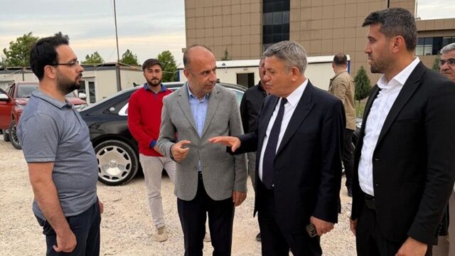 Ali Erdemoğlu Üniversite Lojman inşaatını gezdi