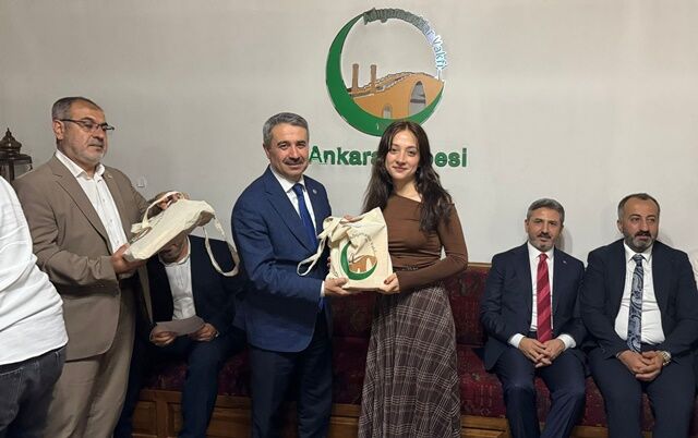 Mustafa Alkayış mezuniyet programına katıldı